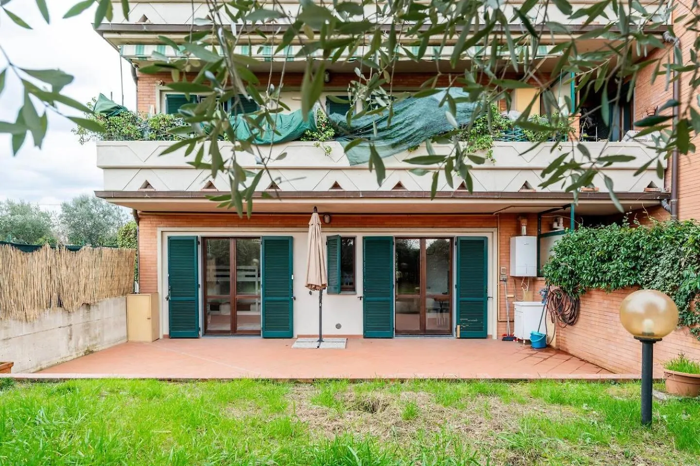 Apartment Nave Home Vacation - Entire Apartament Florence Italy